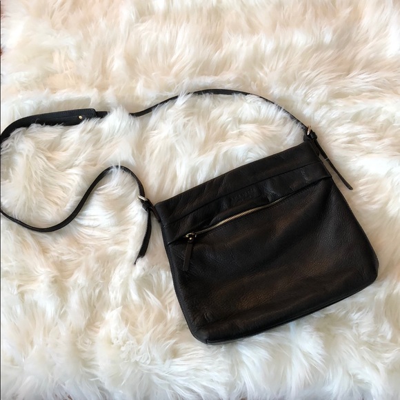 kate spade Handbags - kate spade • soft pebbled leather crossbody